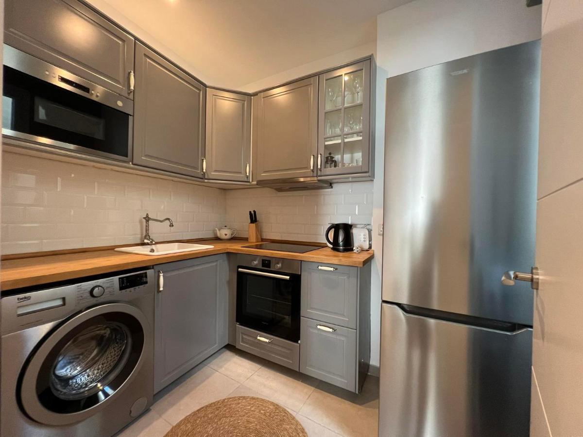 Апартаменти Peaceful 1Br With Shared Terrace At The Nook Гібралтар Екстер'єр фото